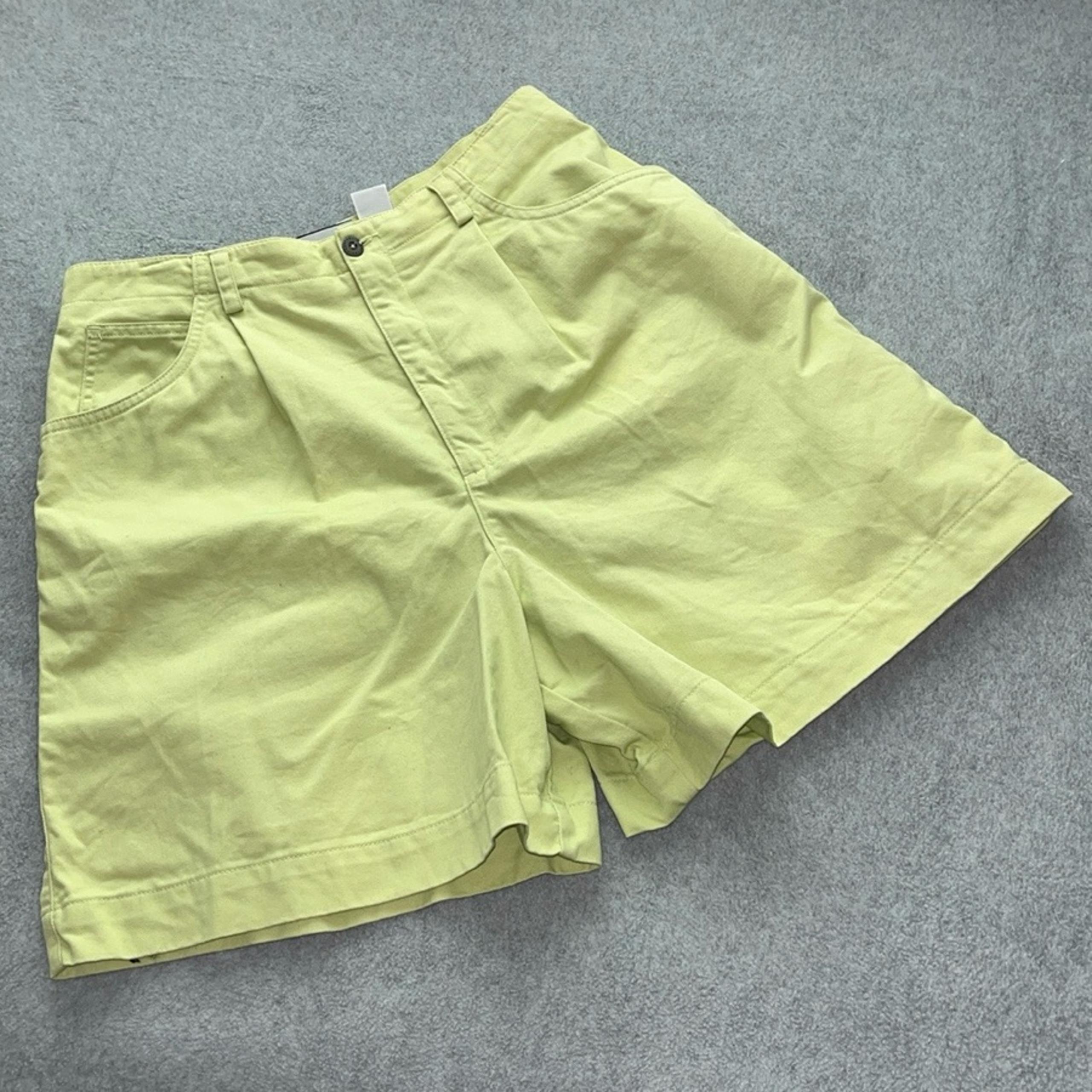 Vintage Y2K Liz Claiborne Shorts Womens Size 12 High Waisted Pleated 90s Preppy