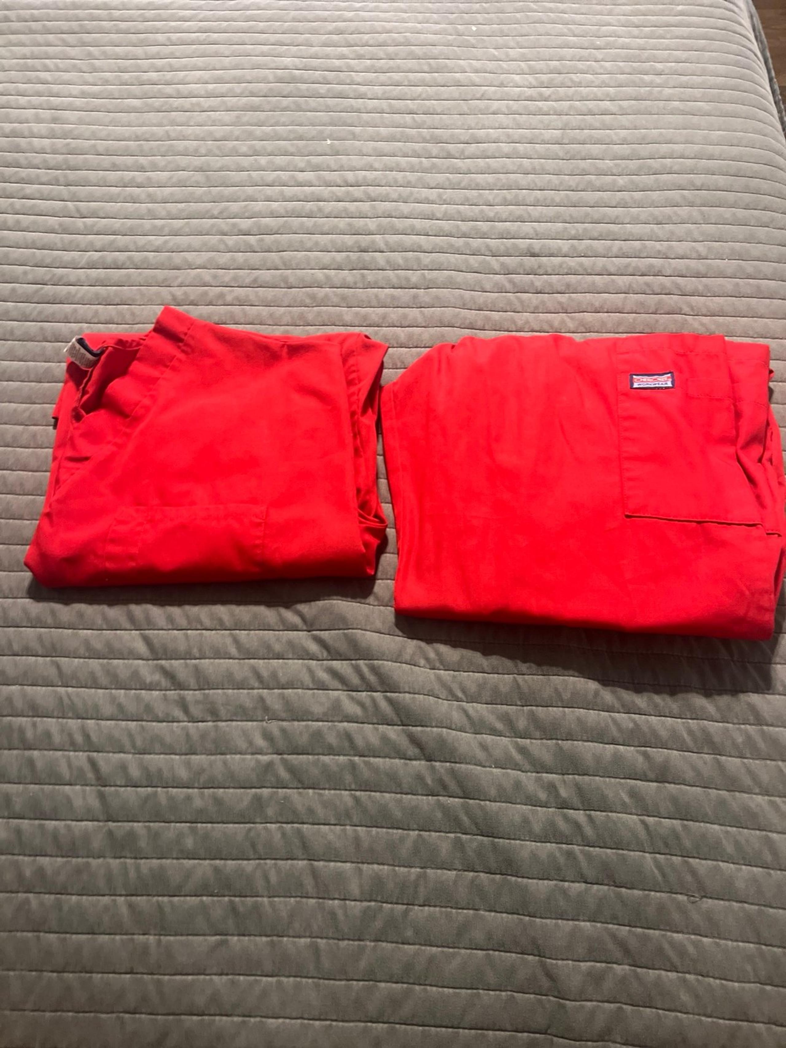 Red Cherokee scrubs set