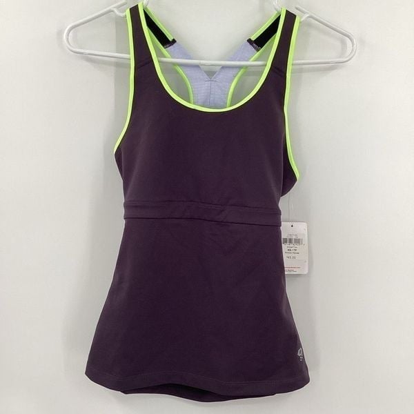NWT Ladies Mountain Hardwear Synergist tanktop - XS
