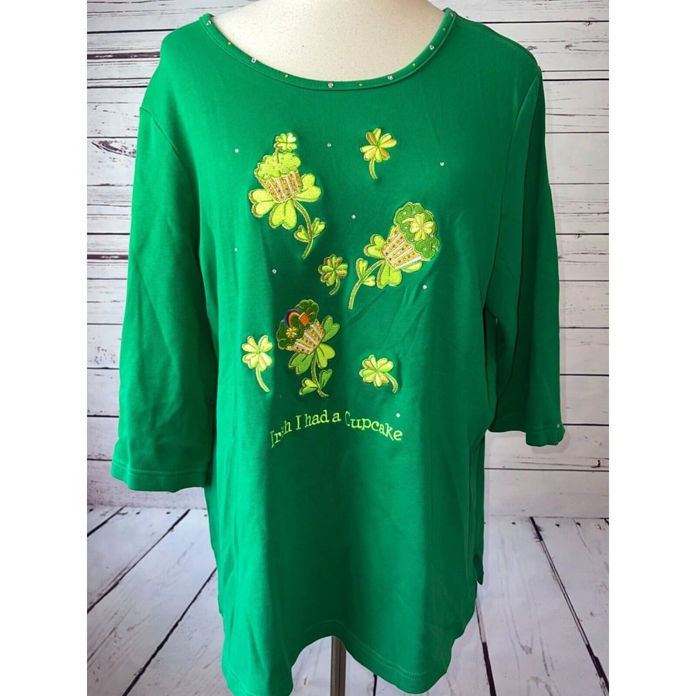 Quacker Factory Shamrock Plus size 1X Irish I Had Cupcake St Patricks Day Green