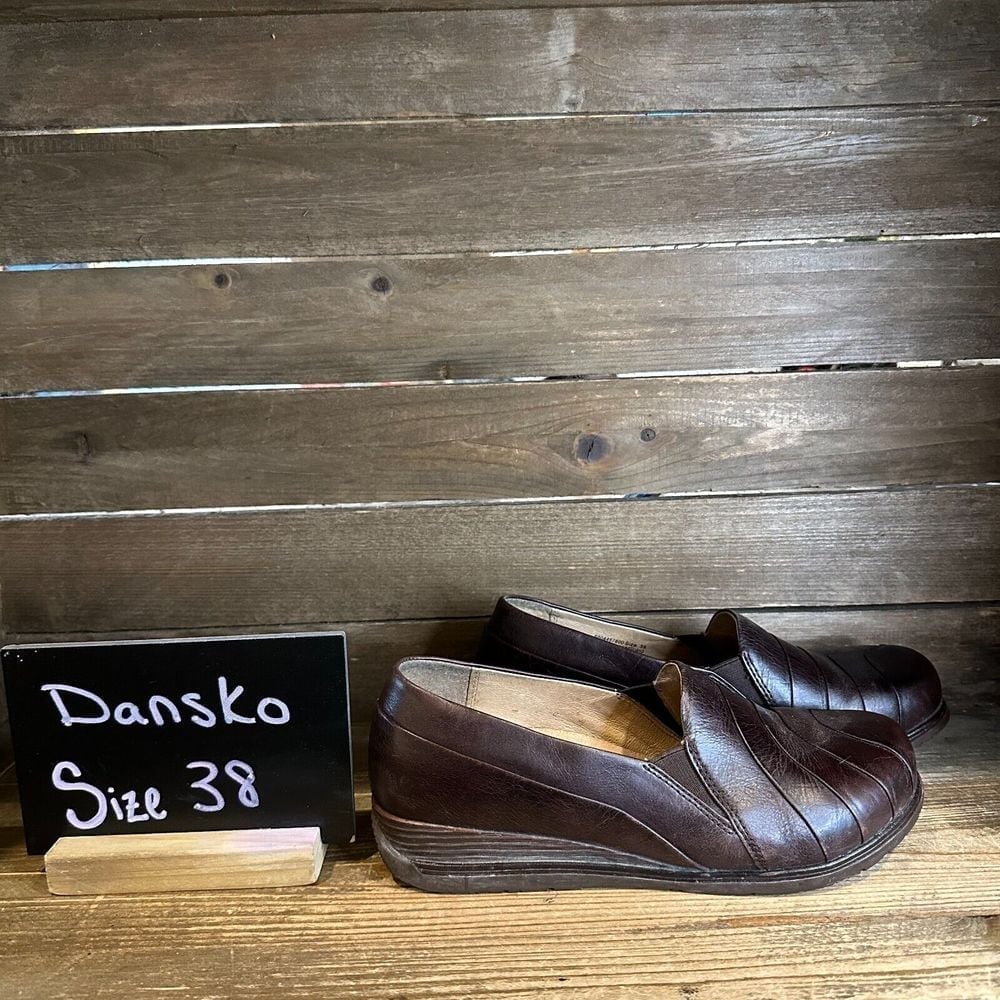 Womens Dansko Pia Brown Leather Casual Comfort Slip On Wedge Clogs Size EU 38