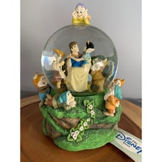 Disney Store Snow White & Prince Charming Snow Globe with Seven Dwarfs Figurine