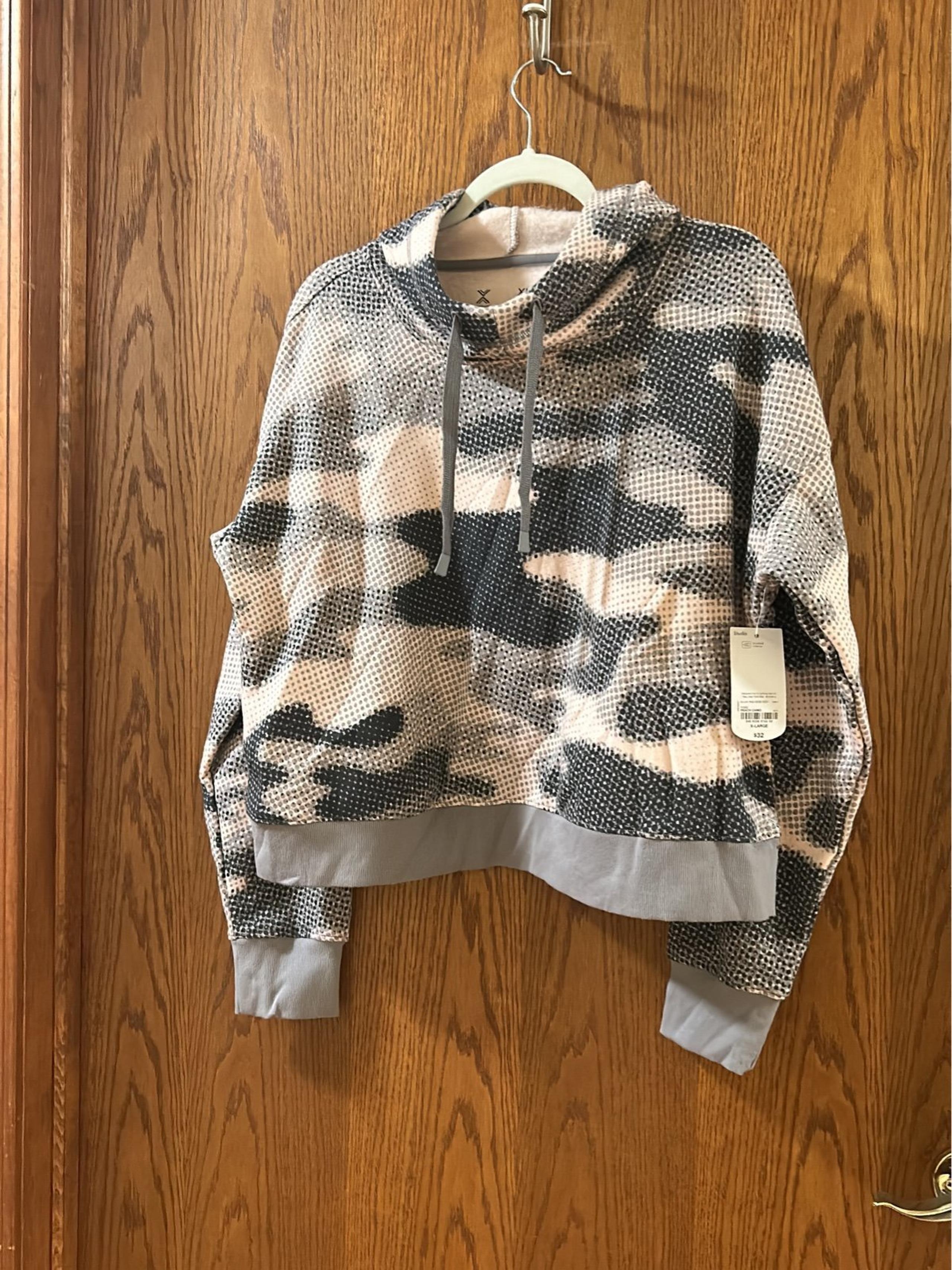 Xersion women’s crop sweatshirt