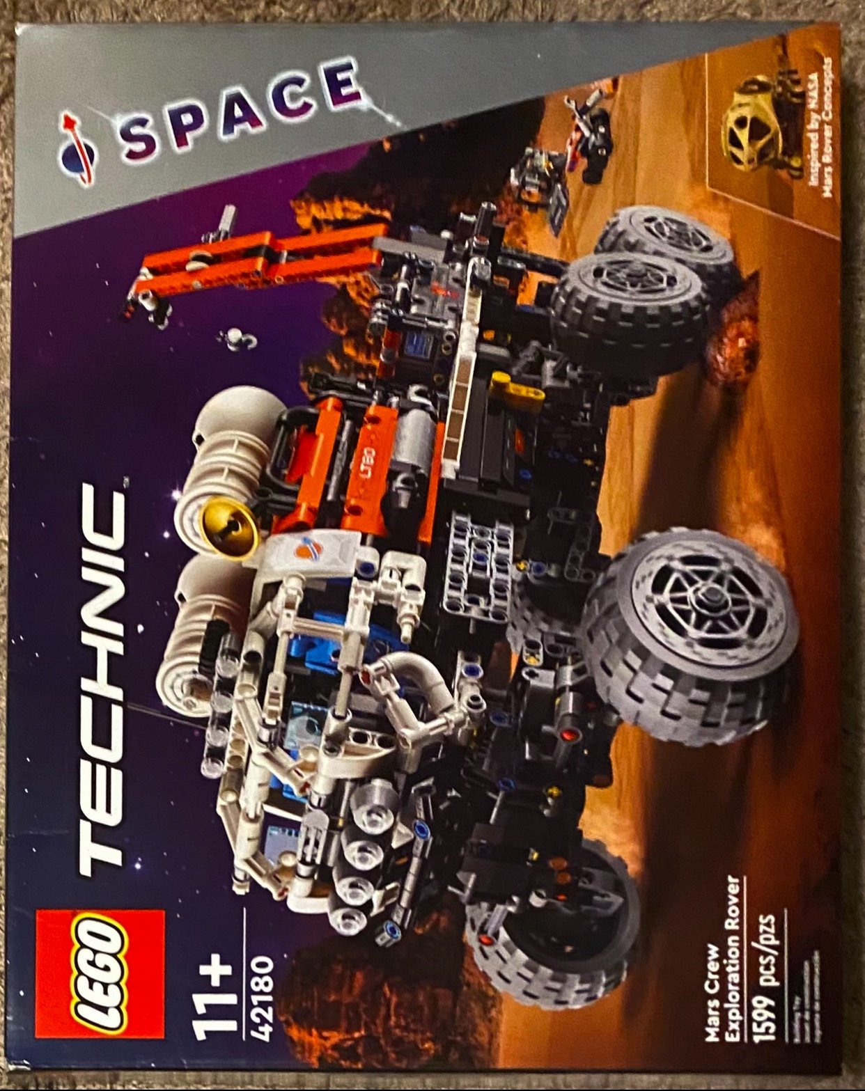 LEGO SPACE 42180 Mars Crew Exploration Rover Technic Minifigure Building Set Toy