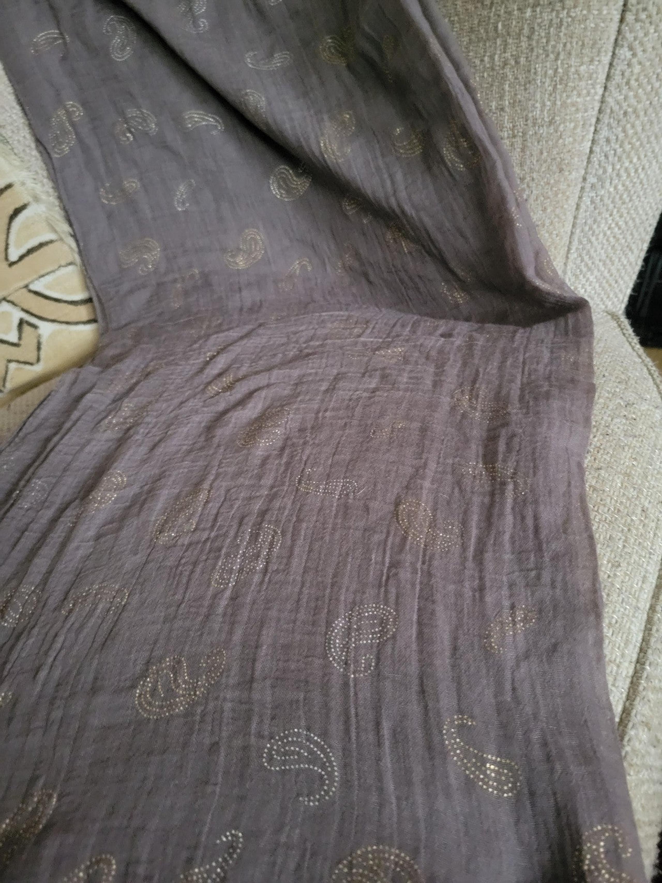 Women's scarf/wrap