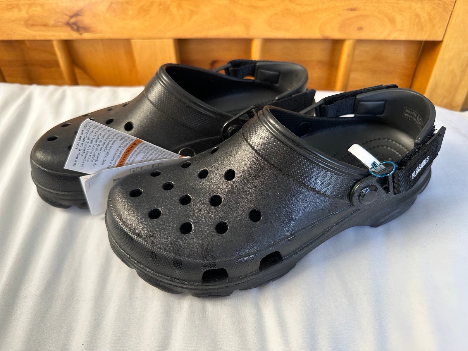 Pleasures Reflective Crocs