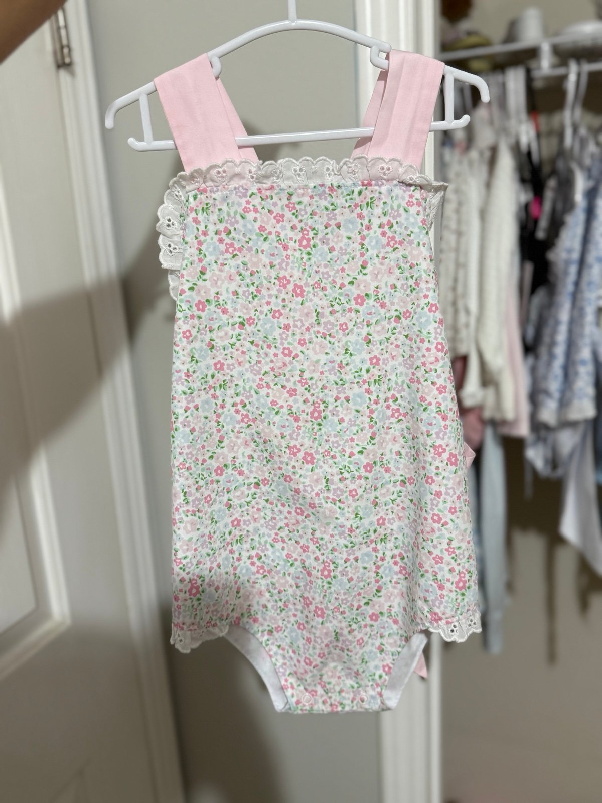 Sisi Sunsuit - Mountain Brook Mini Floral With Palm Beach Pink