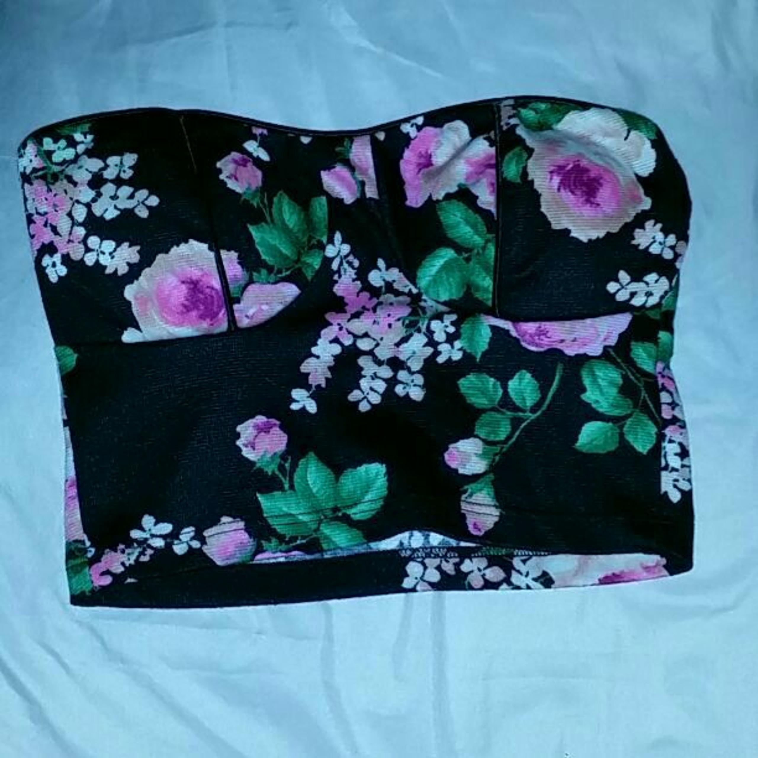 Black / flowery wrap shirt