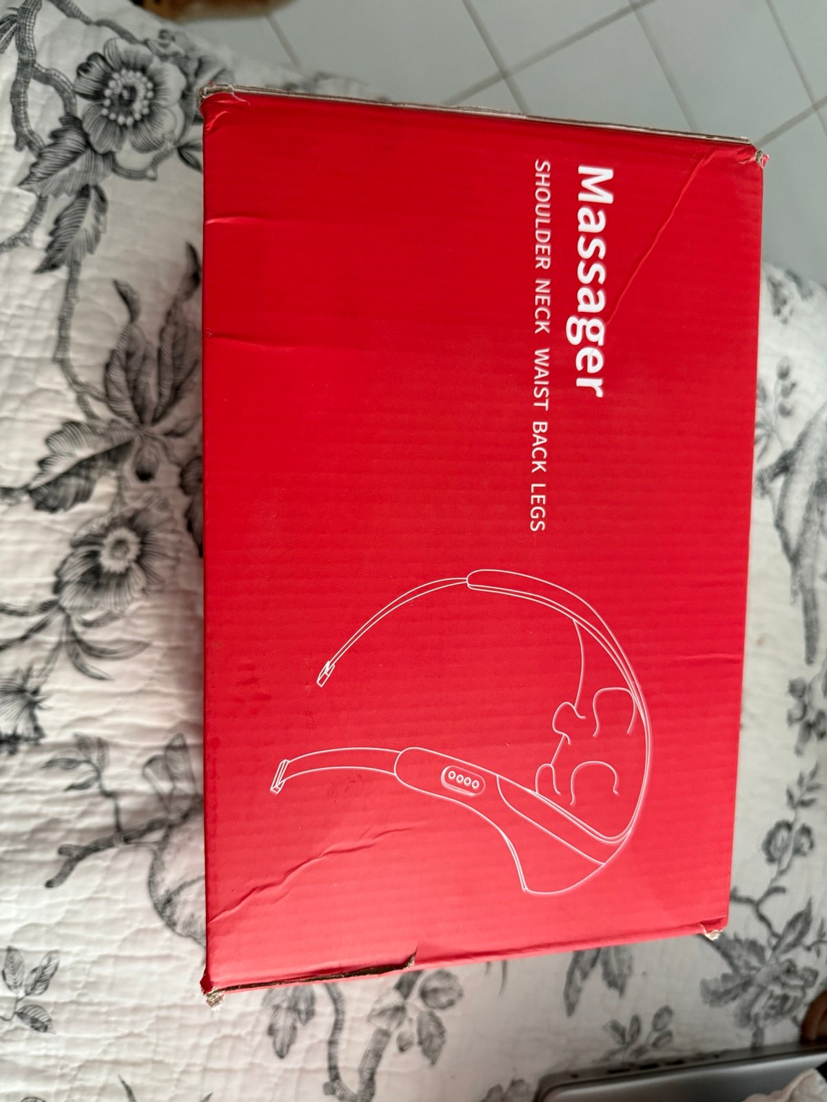 Neck Shoulder Massager with Heat Deep Kneading Wireless & Rechargeable NEW!