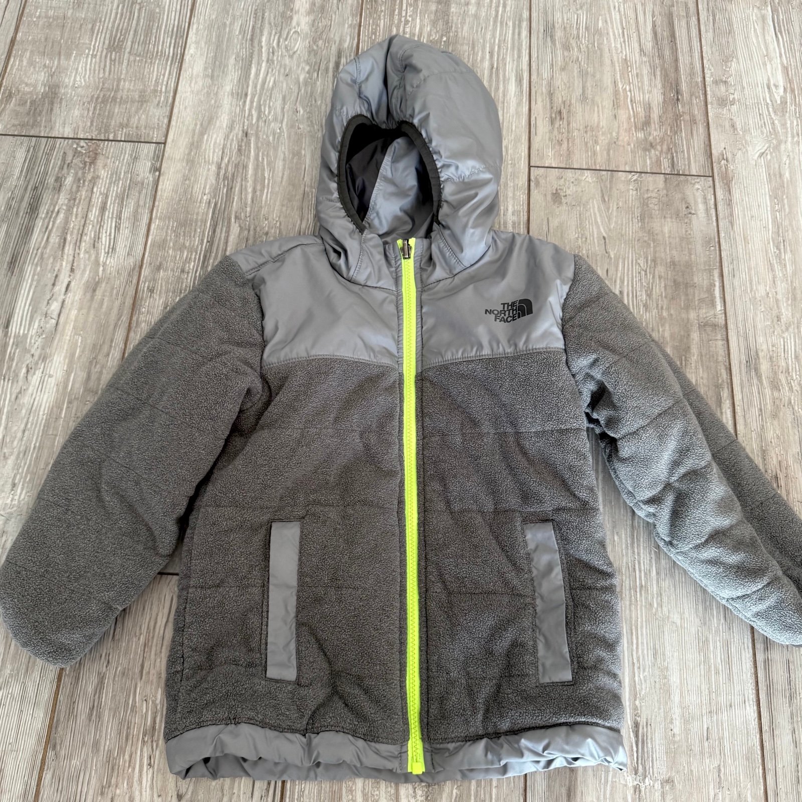 The North Face Mount Chimborazo Reversible Jacket Puffer Coat Boys