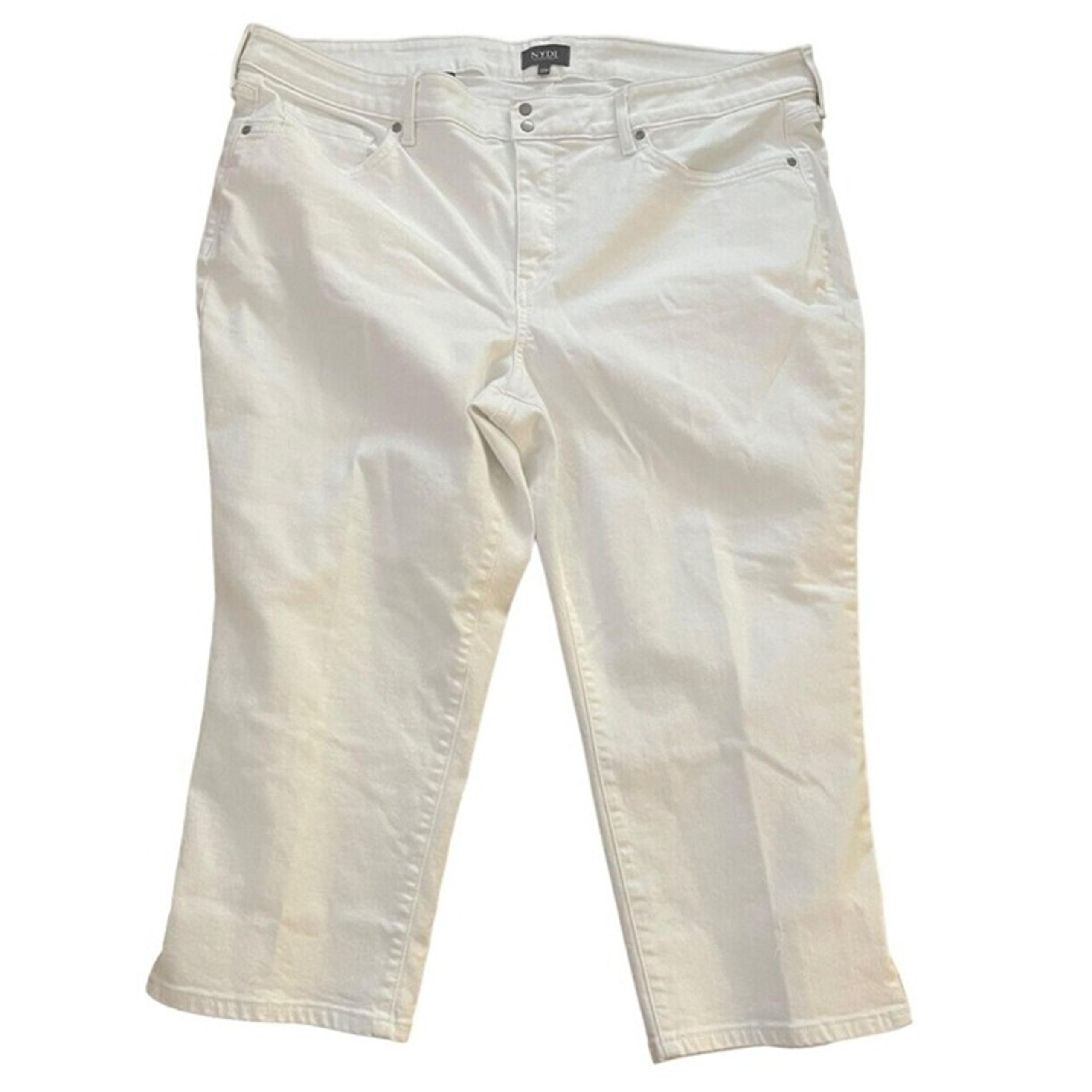 NYDJ  Crop Lift Tuck White Capri Pants Women’s Not Your Daughters Jeans Size 20W
