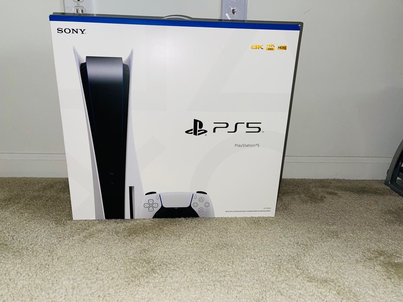 PlayStation 5 Console in White 825GB