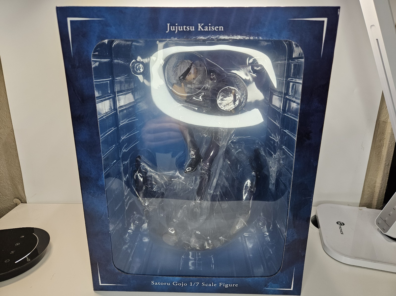 Estream Satoru Gojo Figure NIB