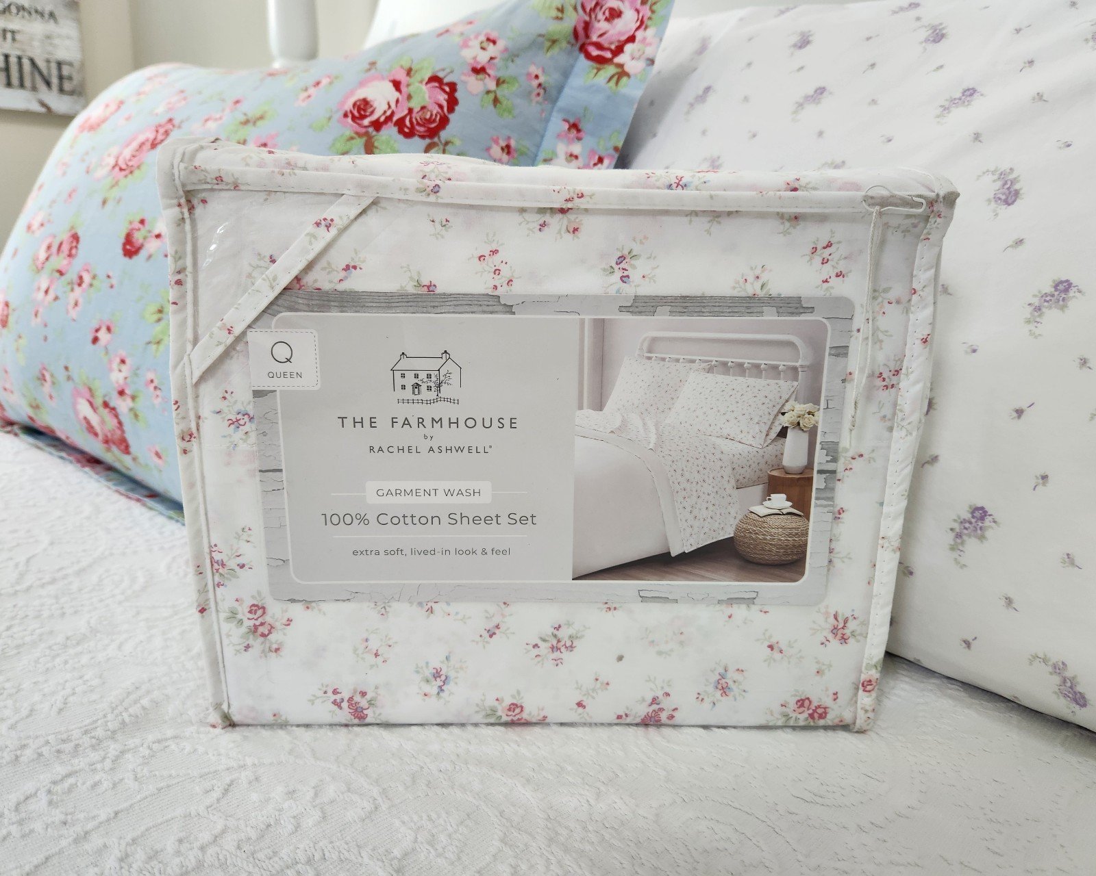 NWT RACHEL ASHWELL SHABBY CHIC QUEEN PINK FLORAL SHEET SET