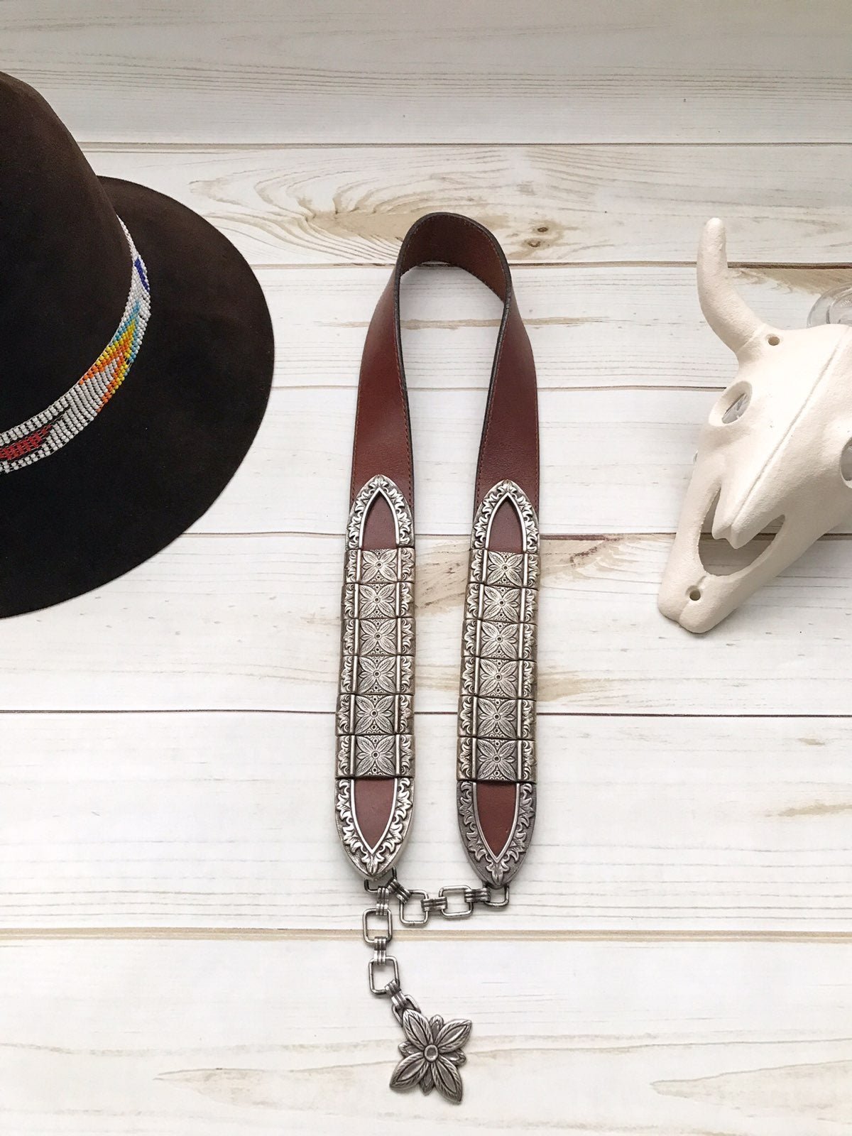 BRIGHTON Vintage Leather Silver Belt