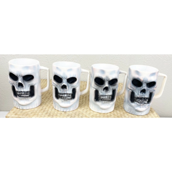 Vintage Plastic Halloween Skull Beer Drink Mug Cup Gray 6” (Set of 4) Lot GUC