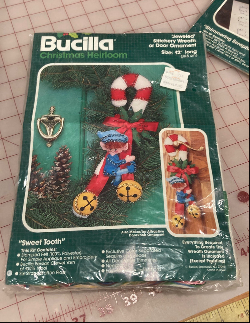 Vintage Bucilla appliqué/embroidery kit 82020