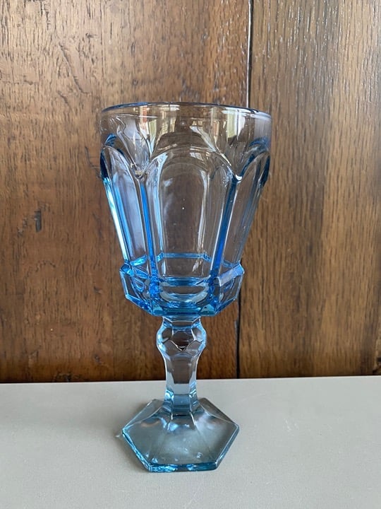 Set of 9 Fostoria Glass Virginia Pattern 6 Wine/Juice Glasses EUC