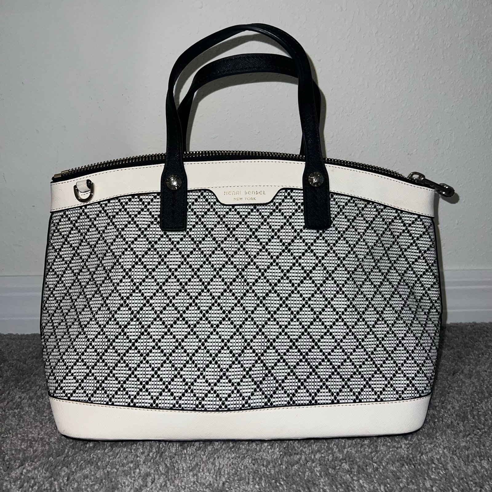 Henri bendel white purse new arrivals