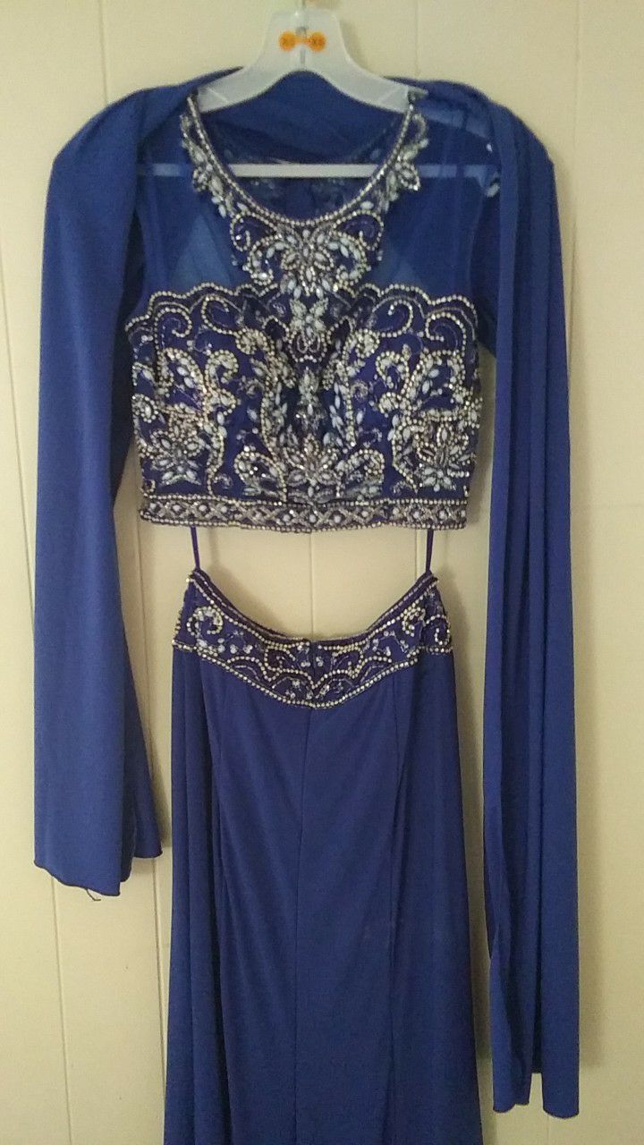 Blue Two-Piece Formal Gown