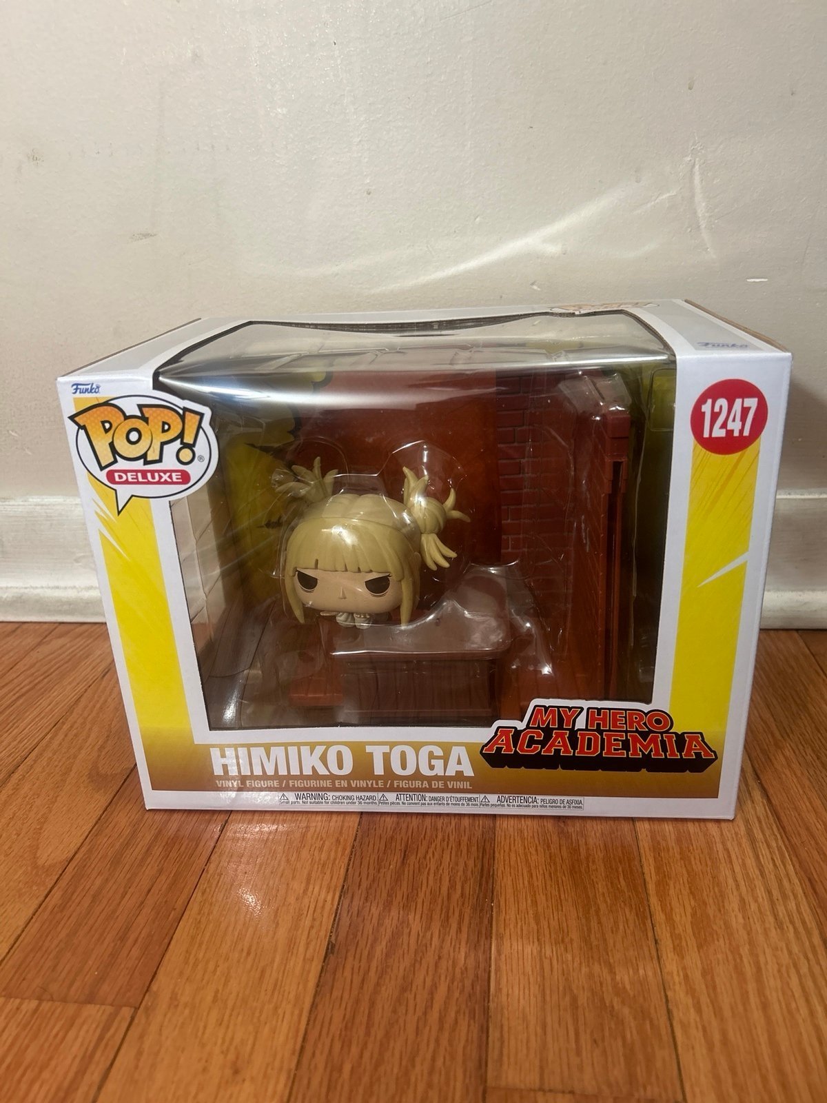 Funko Pop! Deluxe My Hero Academia Himiko Toga *Specialty Exclusive Sticker mi