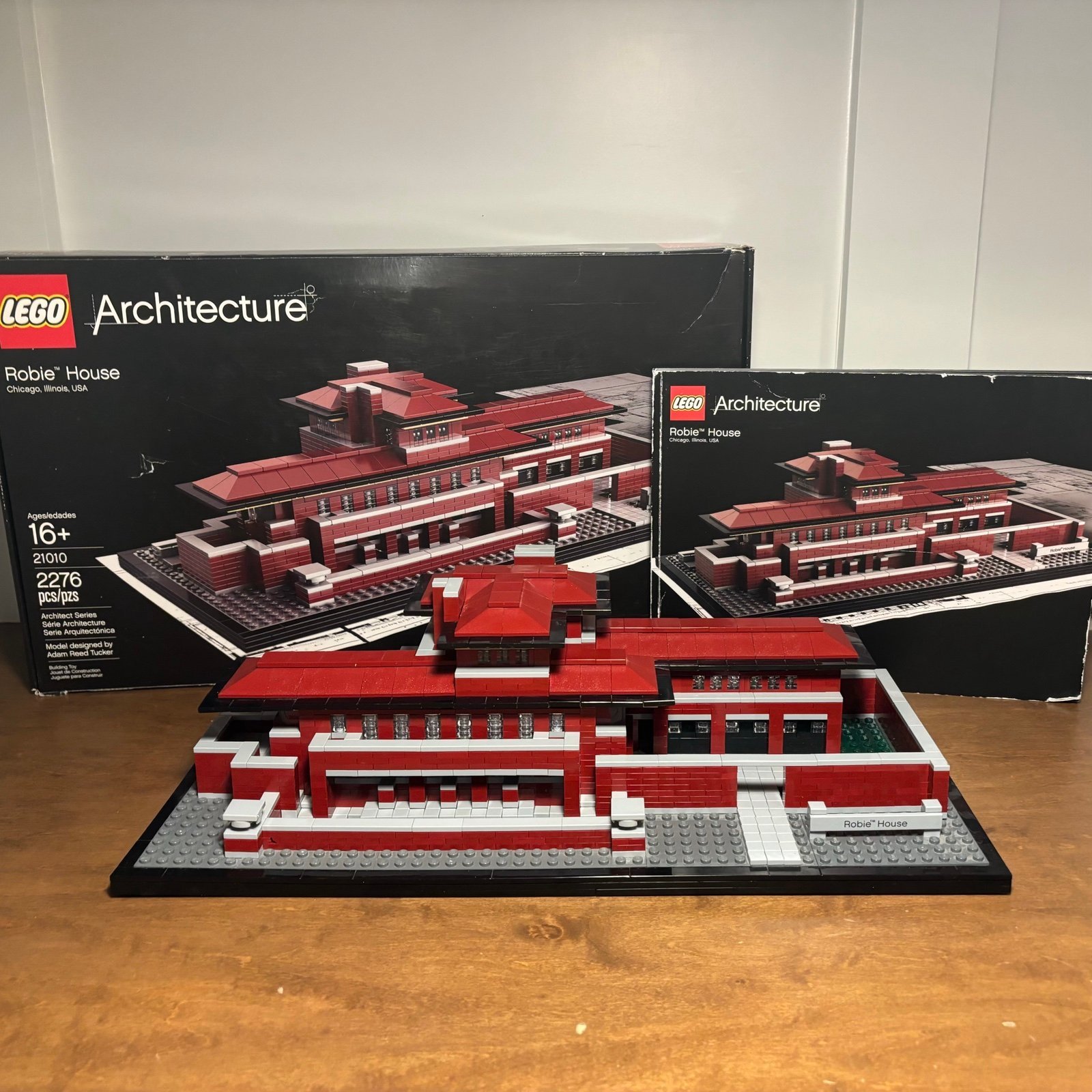 LEGO Architecture Robbie House (21010) - COMPLETE with Box & Manual