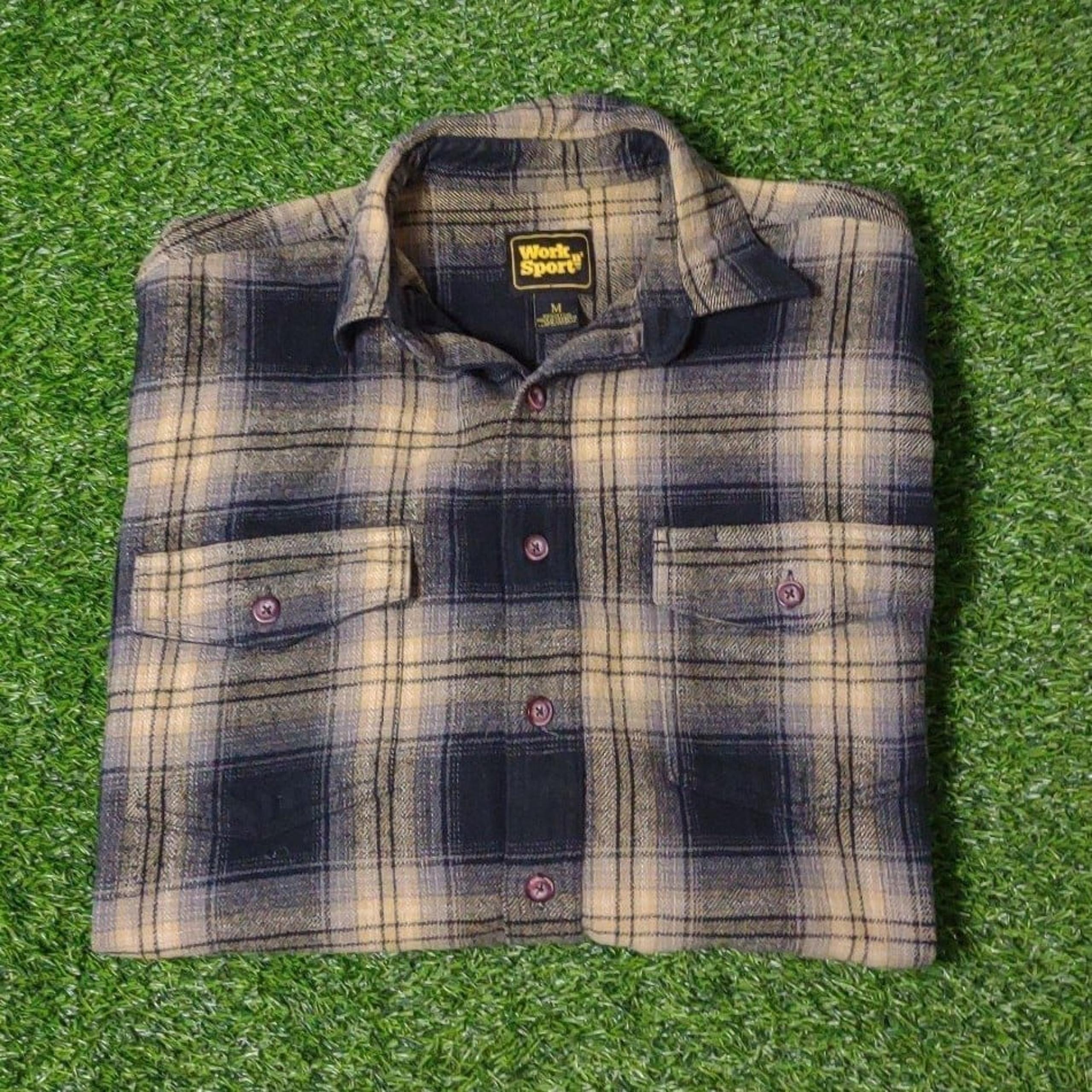VINTAGE FLANNEL SHIRT MENS MEDIUM FITS LARGE 100% COTTON PLAID BLACK MULTICOLOR
