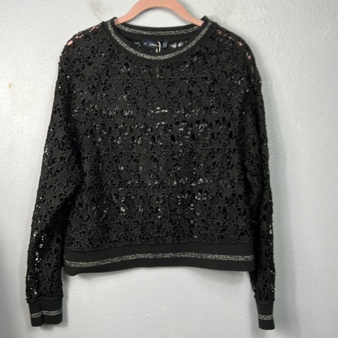 Zara Knit New with Tag Black Star Crochet Lace Long Sleeve Crop Top Small