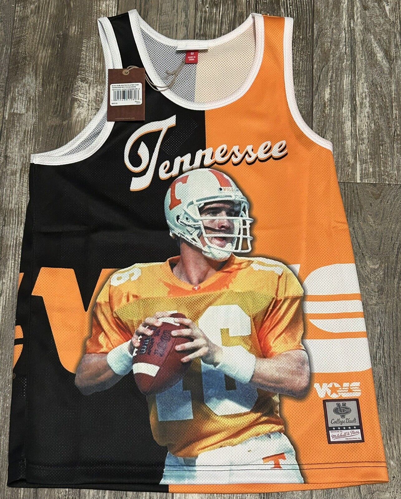 NWT Mitchell & Ness Peyton Manning Tennessee Vols Player Graphic Tank Top Small