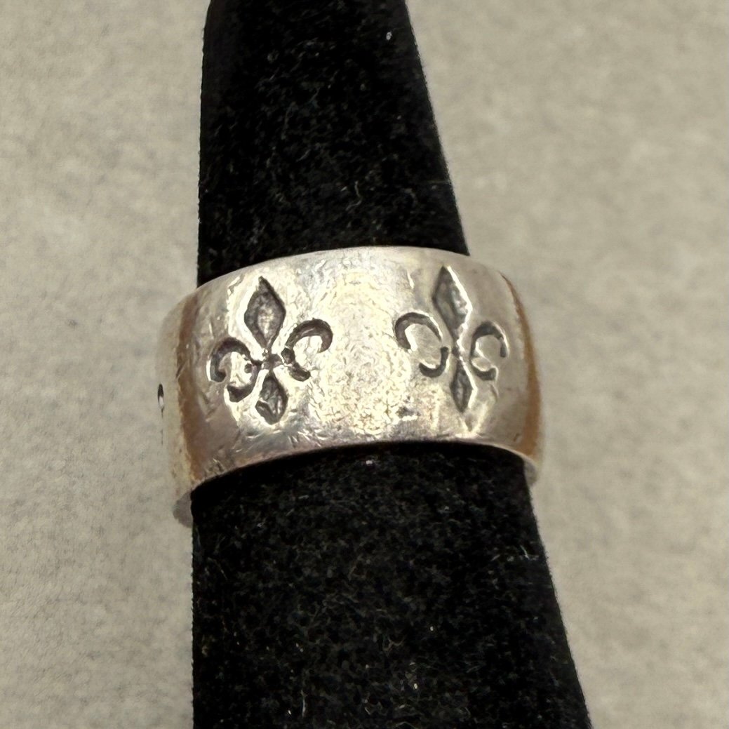 Mignon Faget Sterling Silver Fleur de Lis Ring, Fits Size 6.5