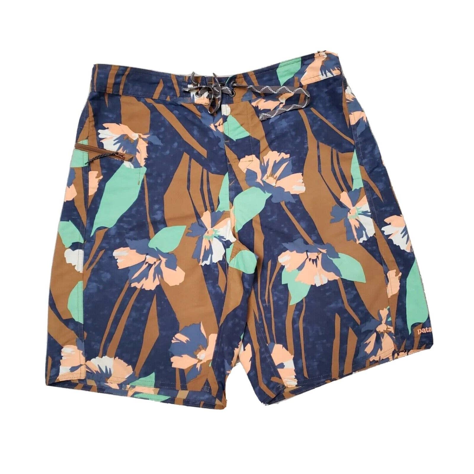 Patagonia Wavefarer Board Shorts Swim Trunks Suit Size 31 Scuba diver Print