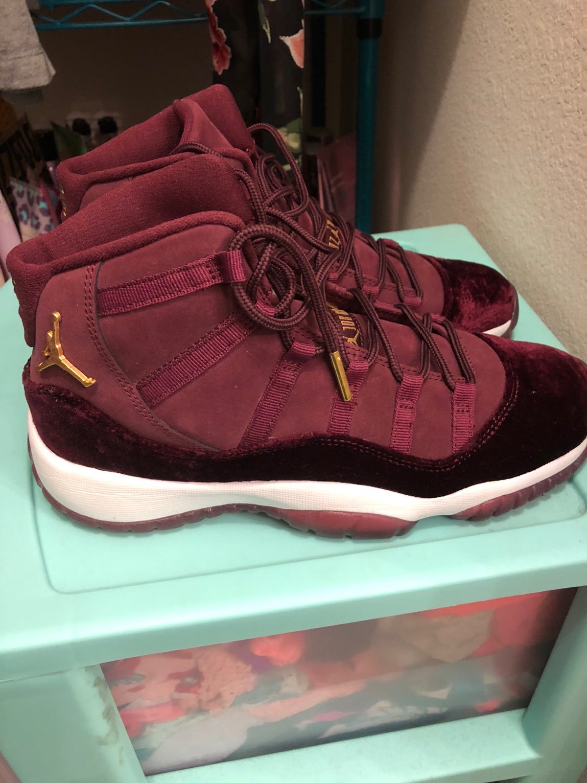 Jordan velvet