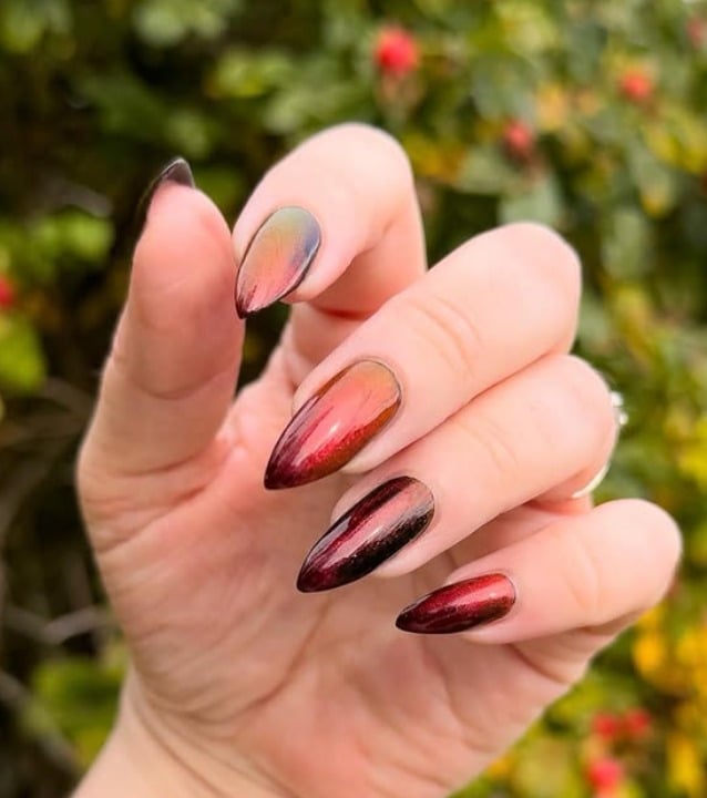 Claws out Ethereal Lacquer