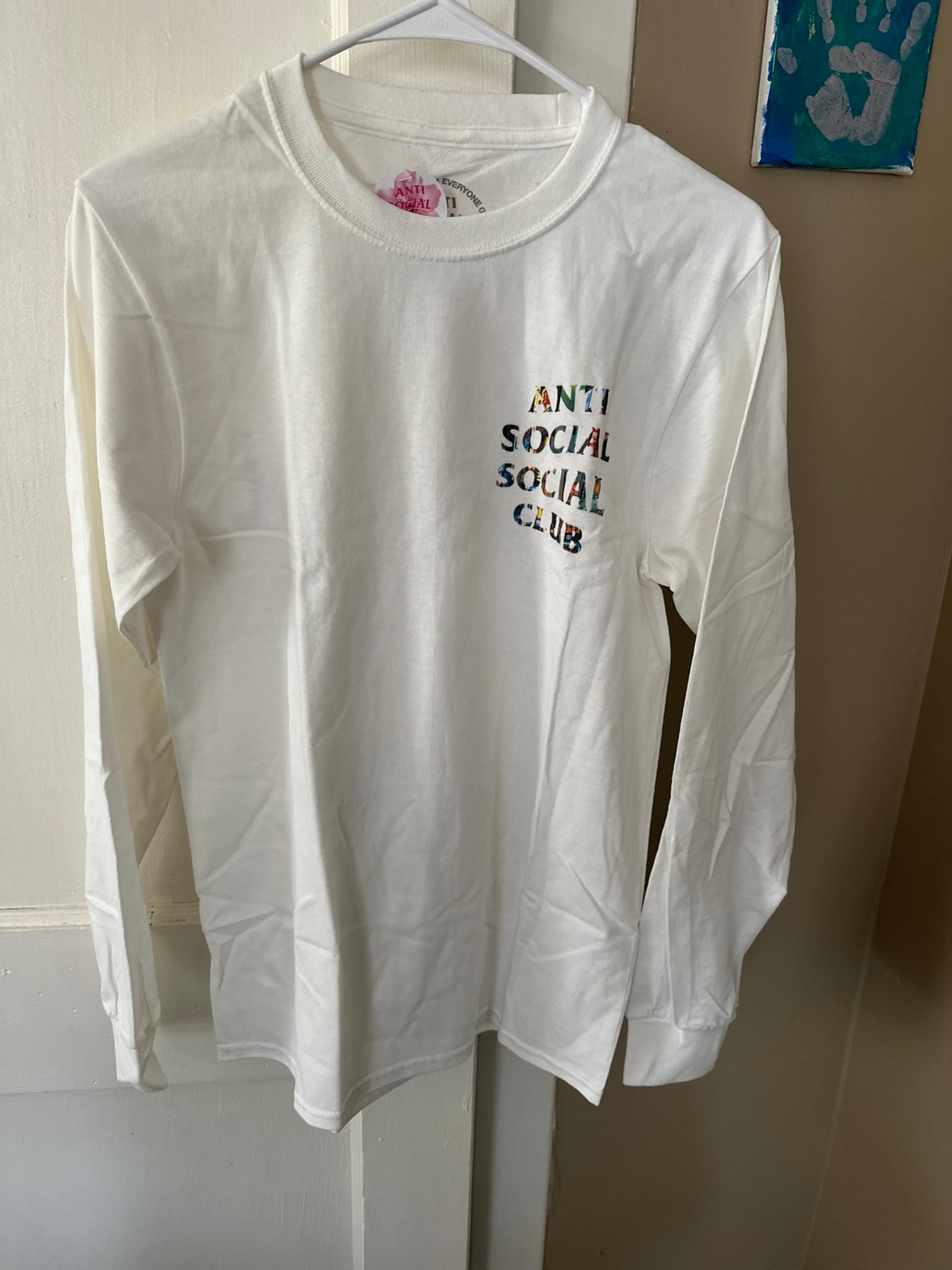 NWT ANTI SOCIAL SOCIAL CLUB Long Sleeve Size Small 100% Cotton