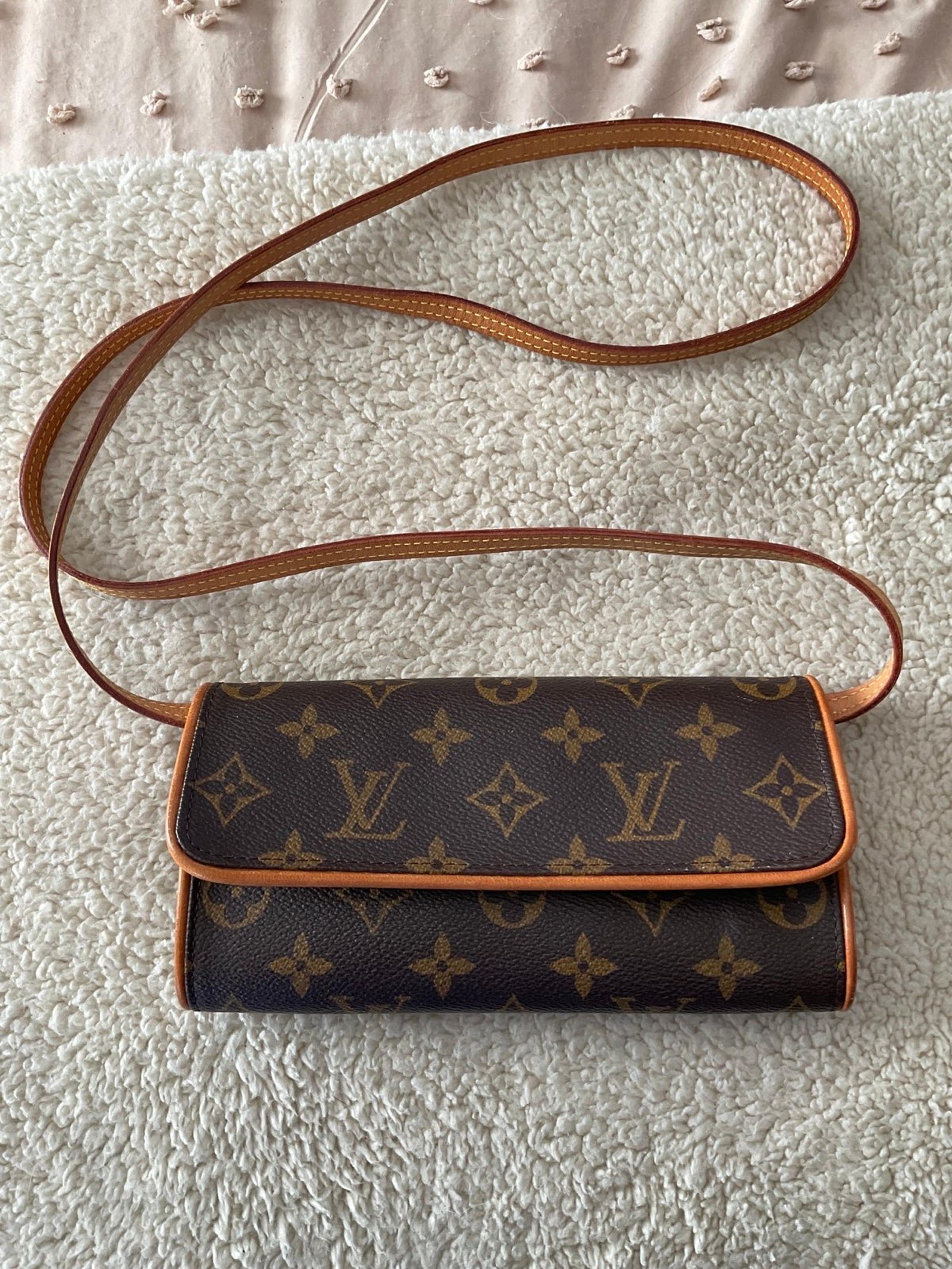 Authentic Louis Vuitton Twin Pochette PM EUC