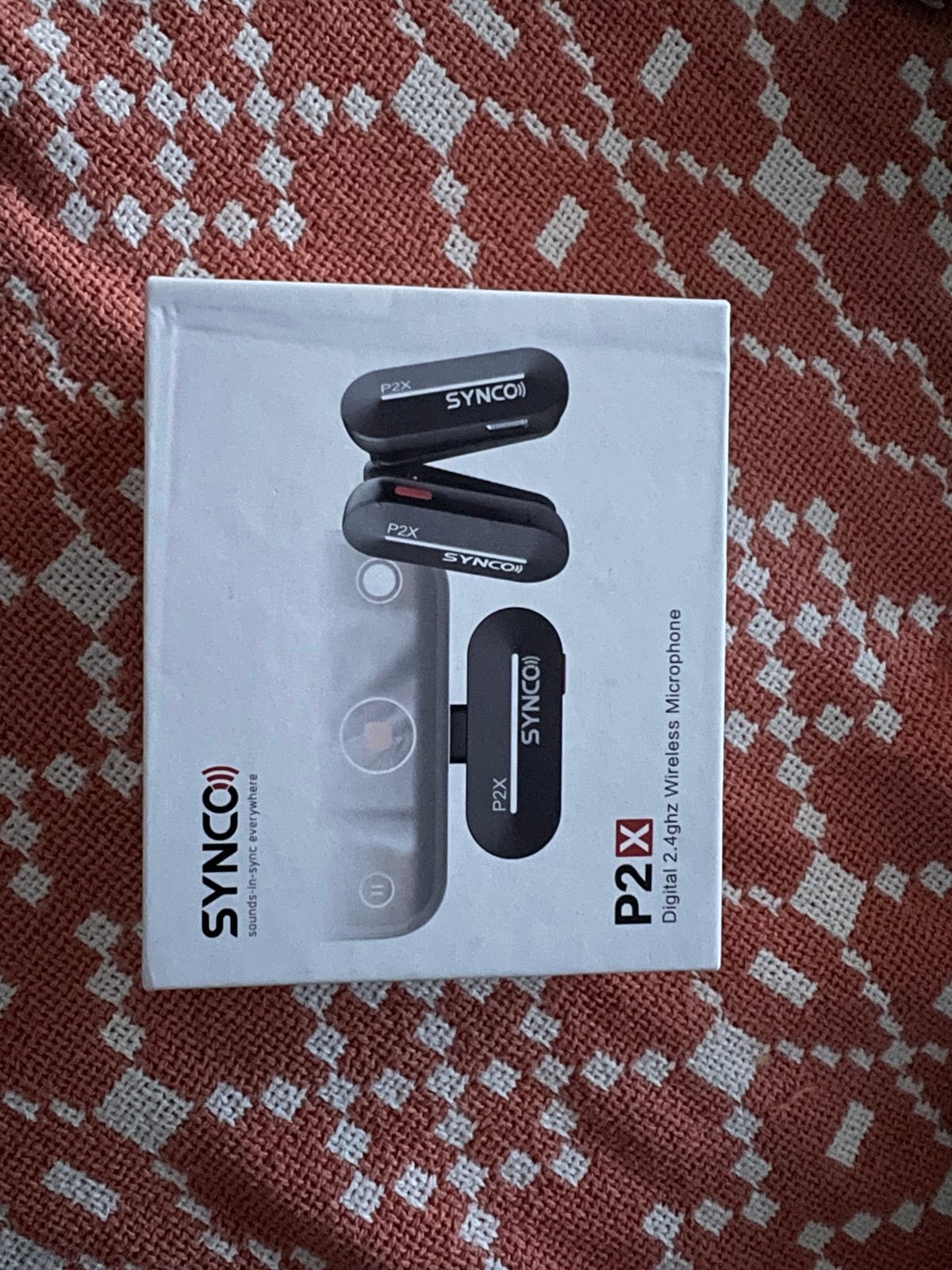 SYNCO Wireless Lavalier Microphone for iPhone, P2XL