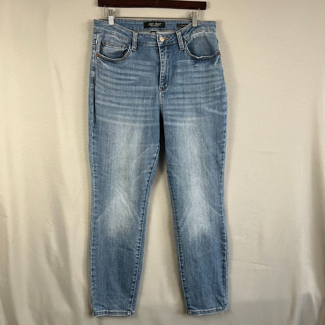 Judy Blue Jeans Women's 11/30 Blue Denim Cotton Stretch Tapered Leg Zip Fly