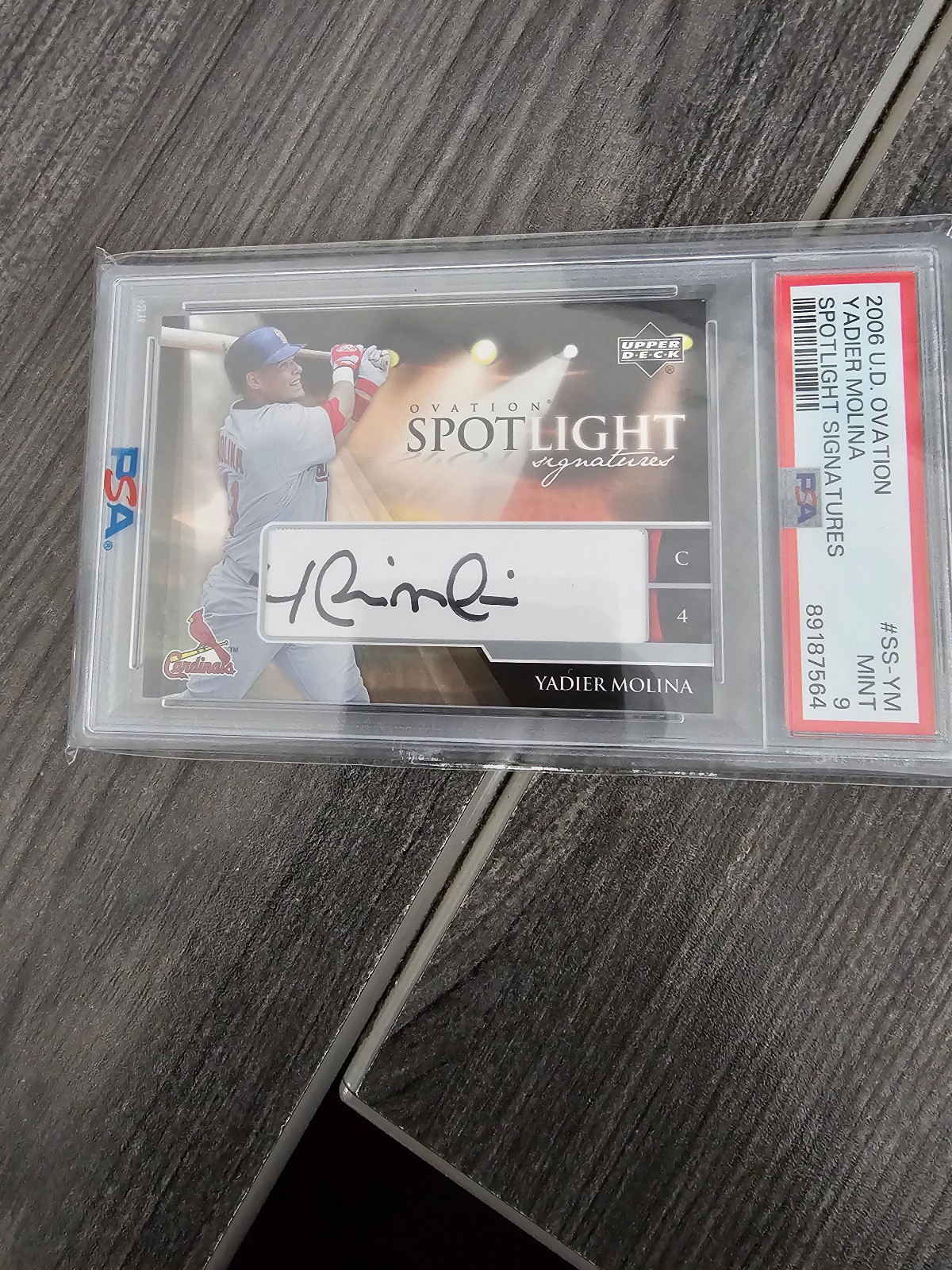 2006 Upper Deck Ovation Yadier Molina Autograph Spotlight Signature Auto PSA 9