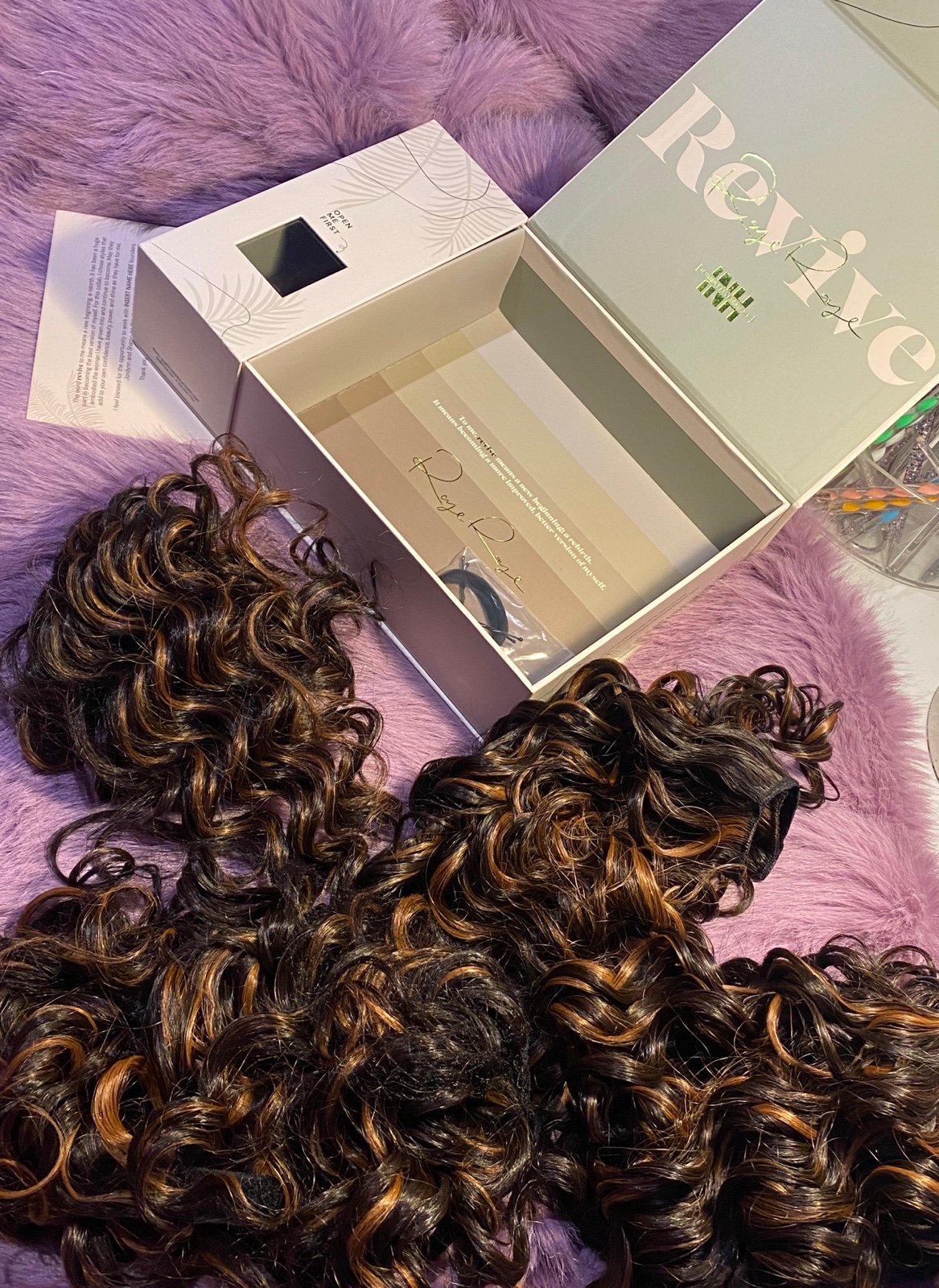 22” hair extensions INH RAYE