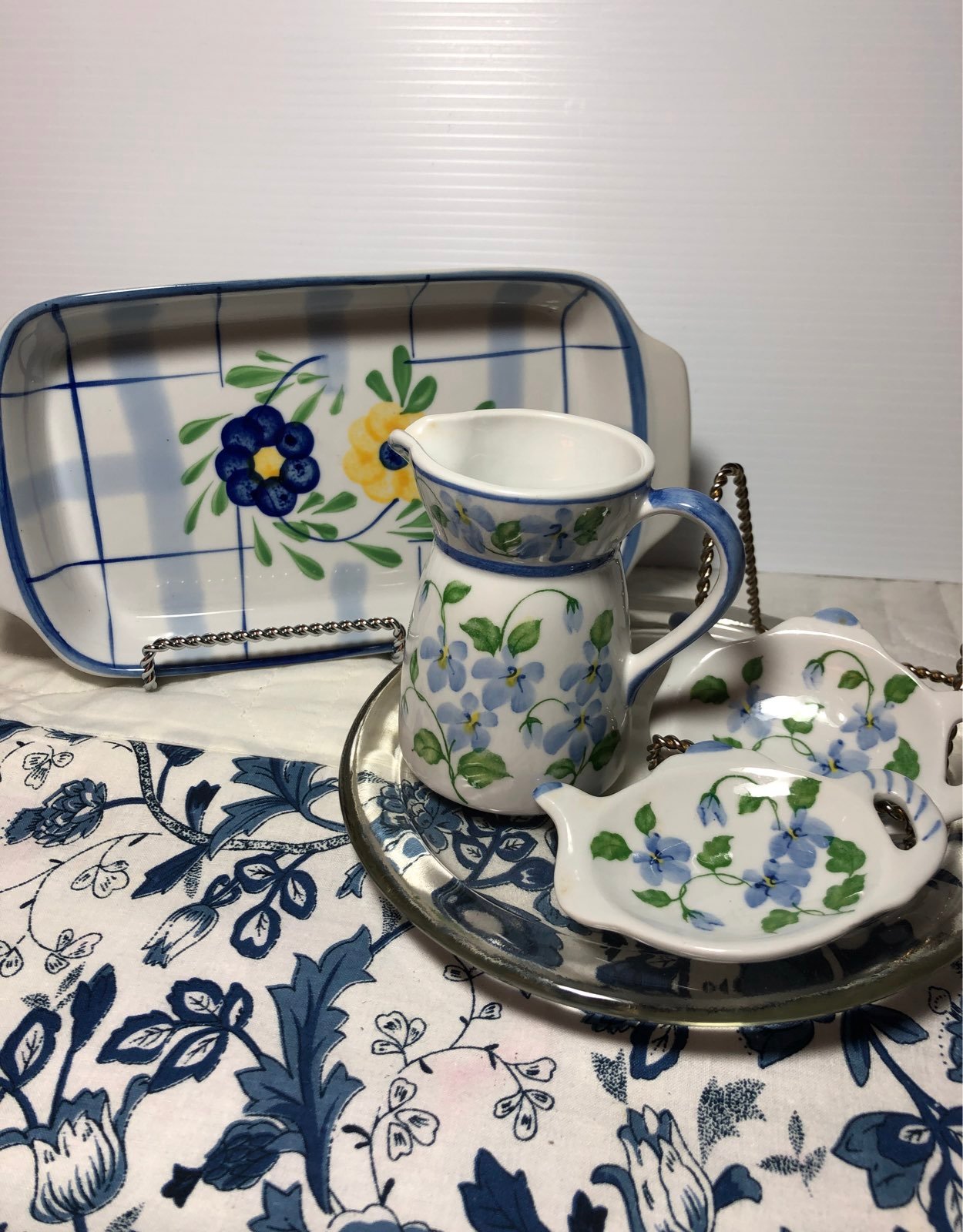 Set of Andrea by Sadek small pitcher plu