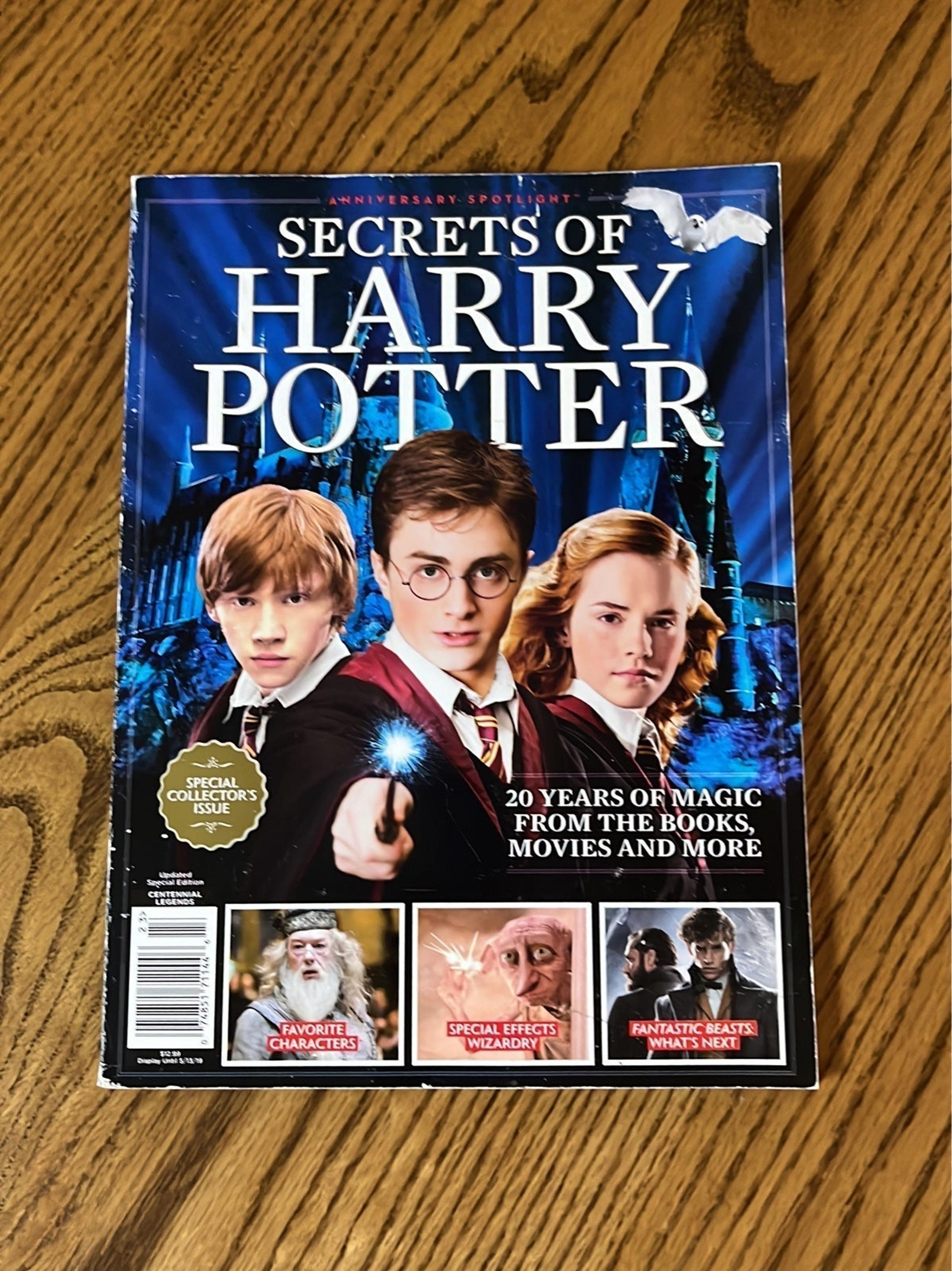 Magazine book: Anniversary Spotlight Secrets of Harry Potter