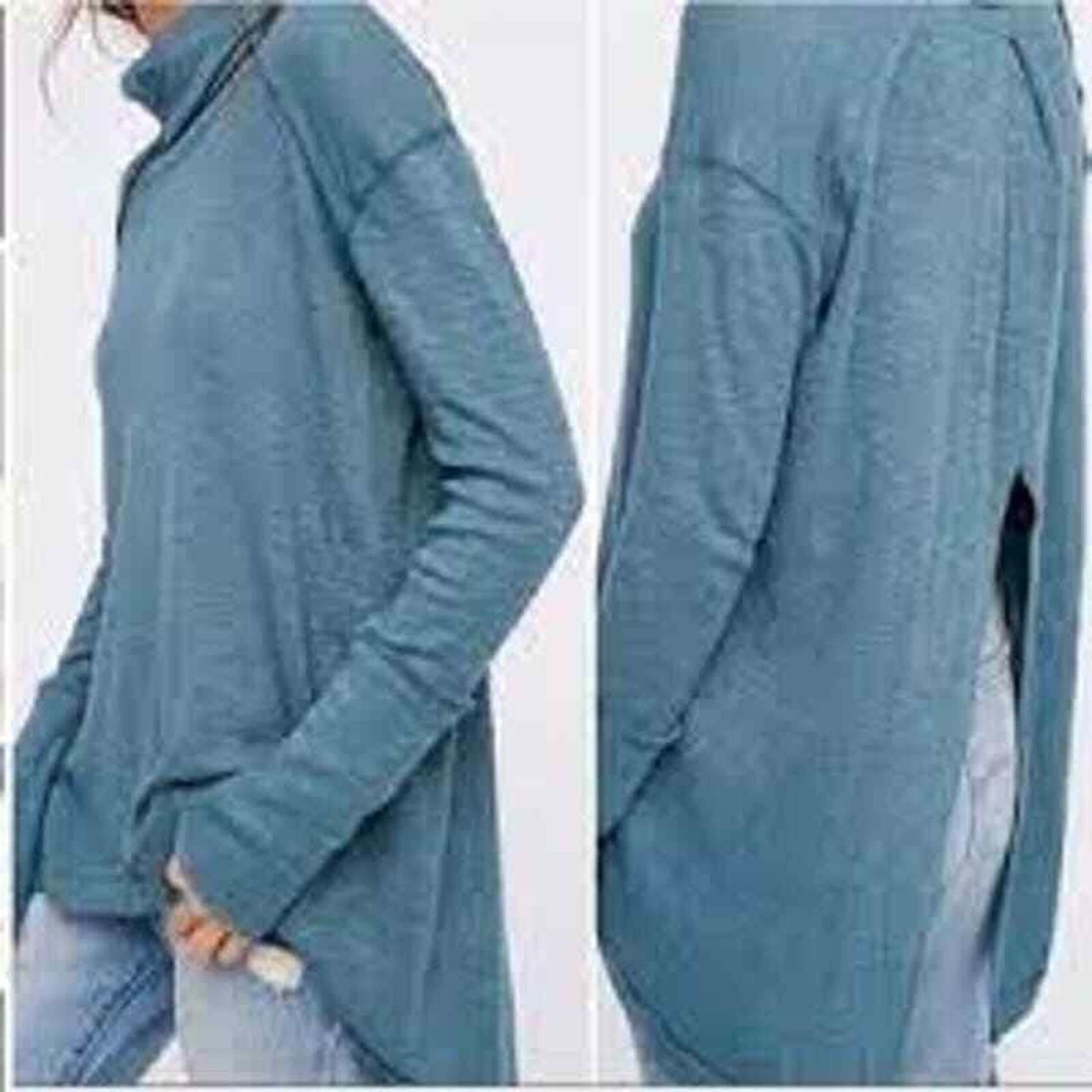 FREE PEOPLE We the Free Split Back Turtleneck Tunic Top Blue Sz S Oversized Boho