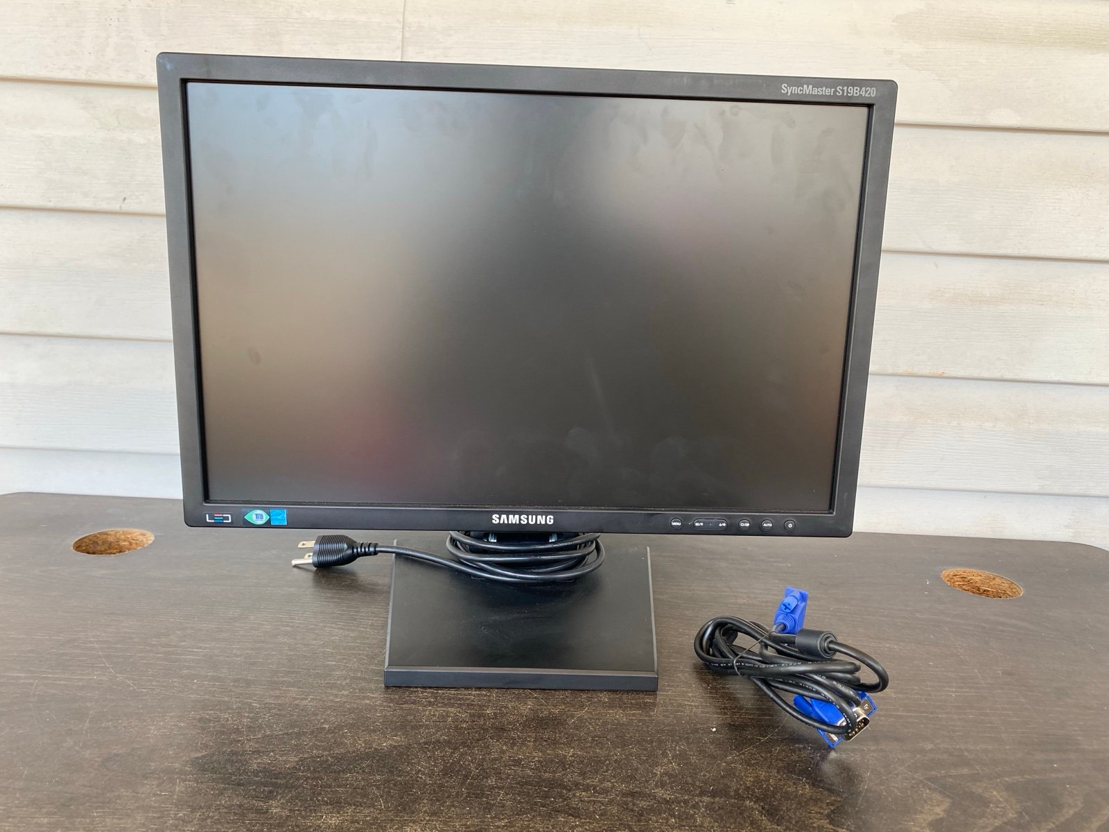 Samsung S19B420BW 19-Inch Screen LCD Monitor,Black