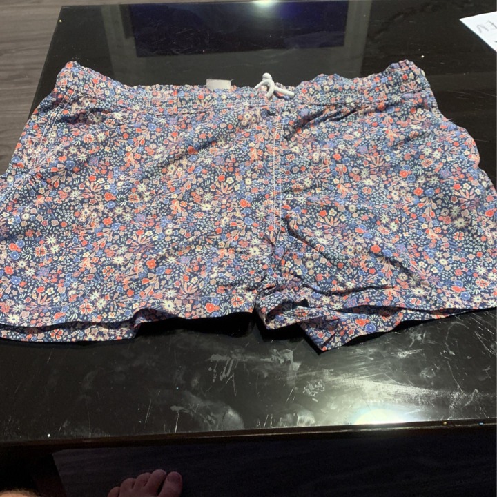 Hartford Men’s Bathing Suit Size Large Floral Design