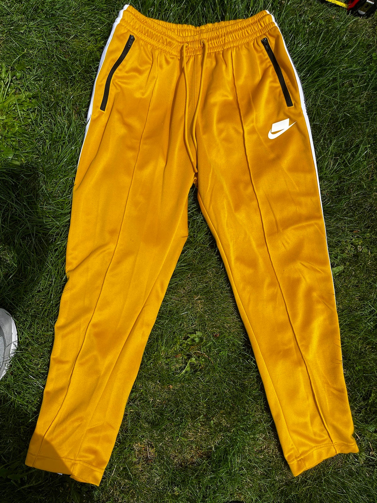 Nike sweatpants