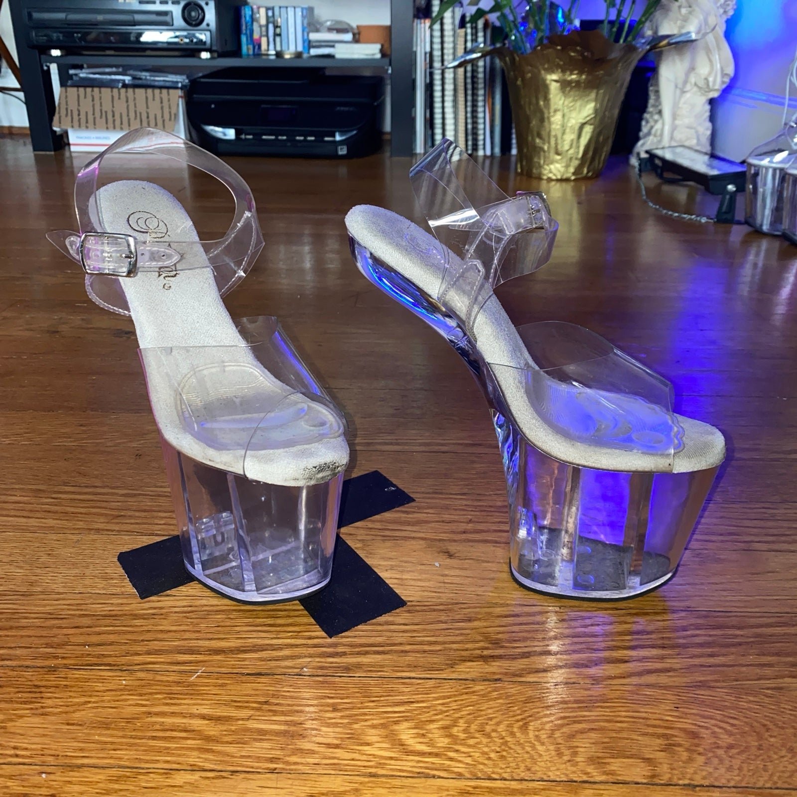 Women’s size 8 CRAZE Pleaser (heel-less) Heels with added cushioning and padding