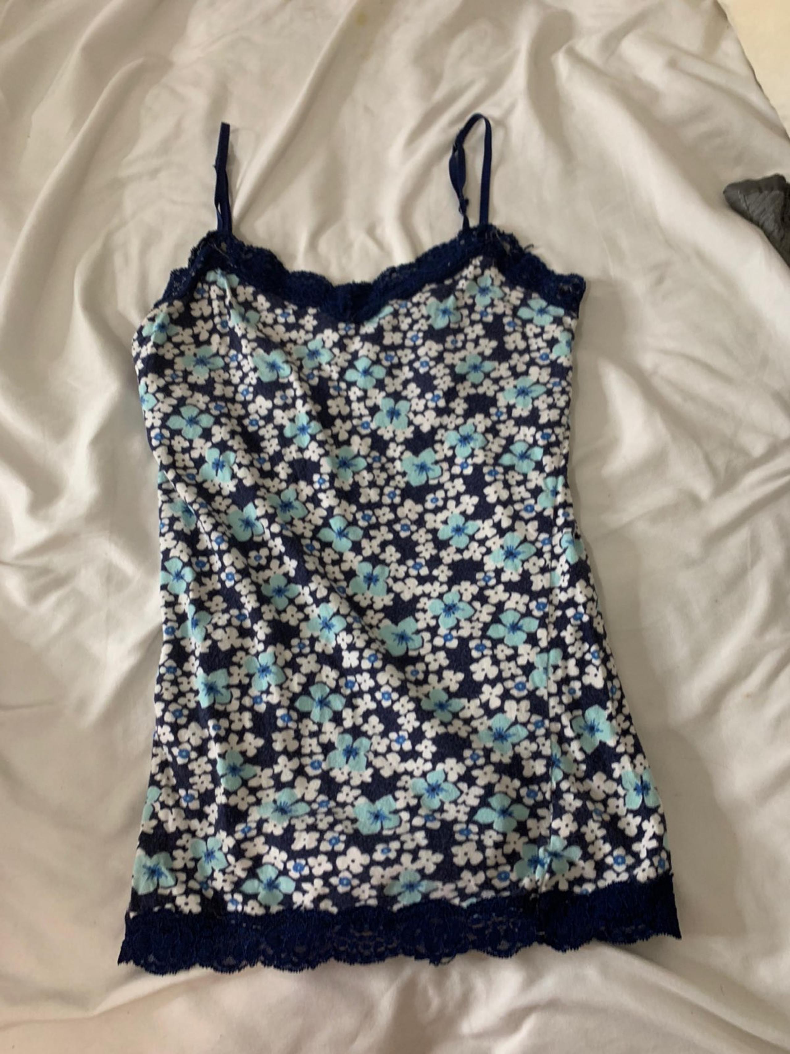 Floral aeropostale tank top