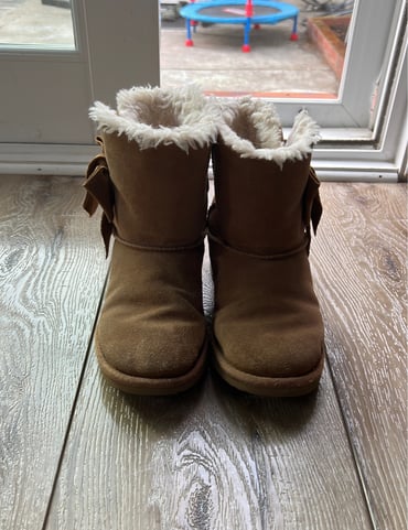 Ugg Boots Size 5