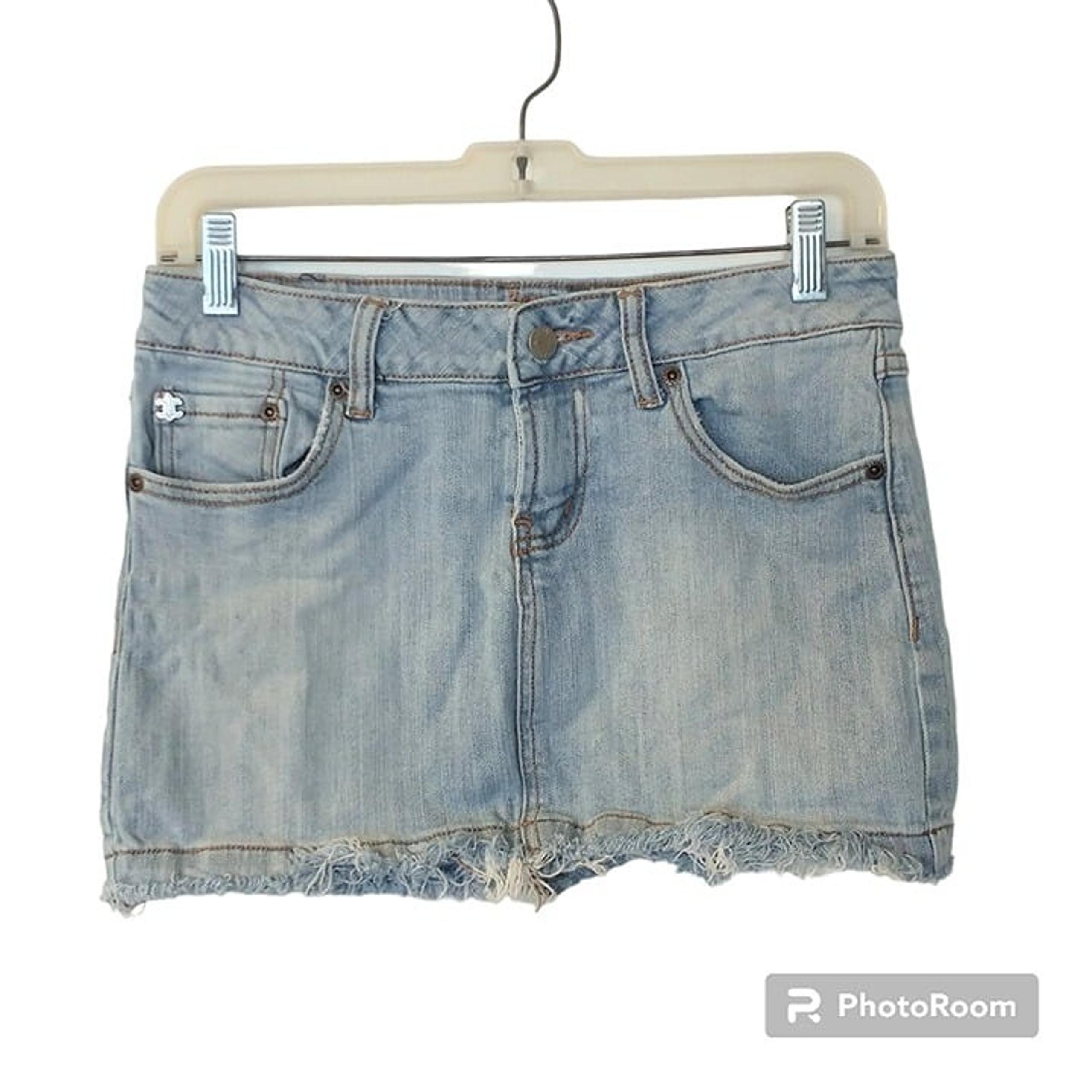 Junior Zana Di Denim Light Blue Denim Distressed Mini Skirt Size 7