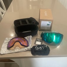 Smith 4D MAG Ski Goggles Black ChromaPop Sun Green Mirror/ChromaPop Storm Blue